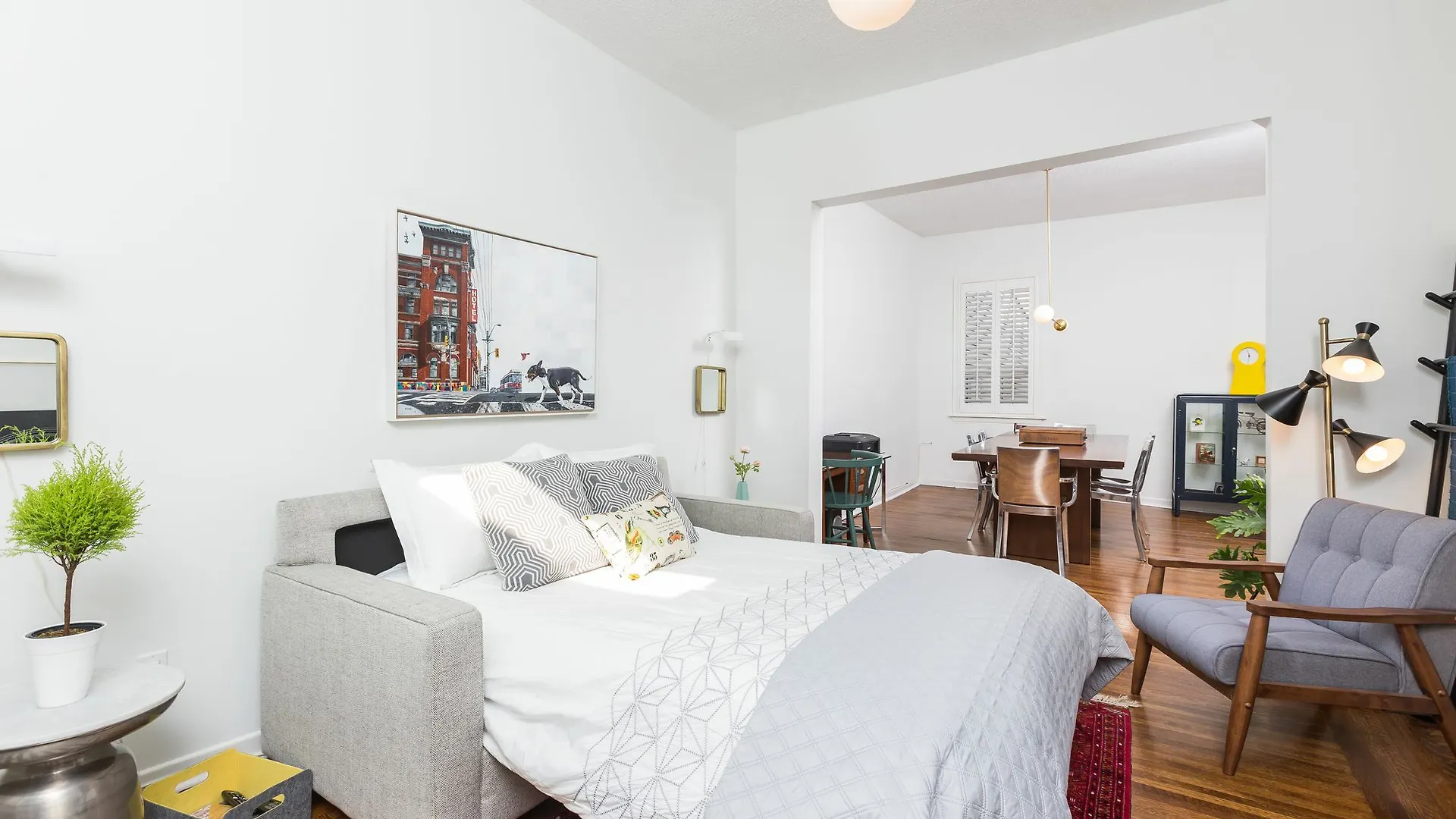 Applewood Suites - Queen West Toronto 4*,  Canada